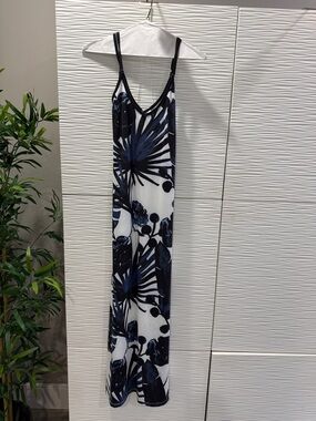 Sleeveless Navy Floral-Print Maxi Dress